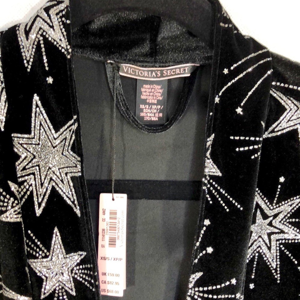 NWT🎁🎄Victoria’s Secret Velvet Black Robe - Picture 7 of 8